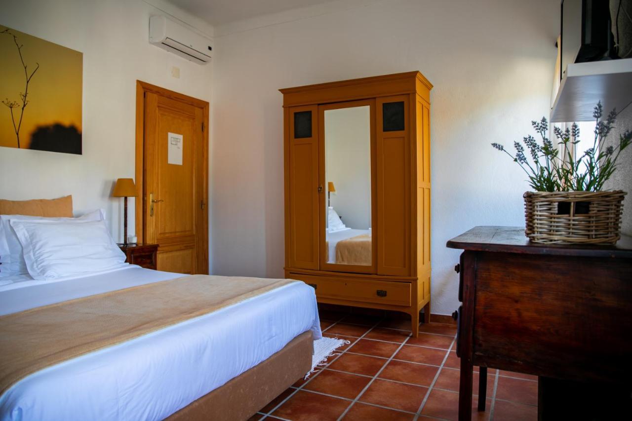Vale De Ferreiros Guest House Abrantes Luaran gambar